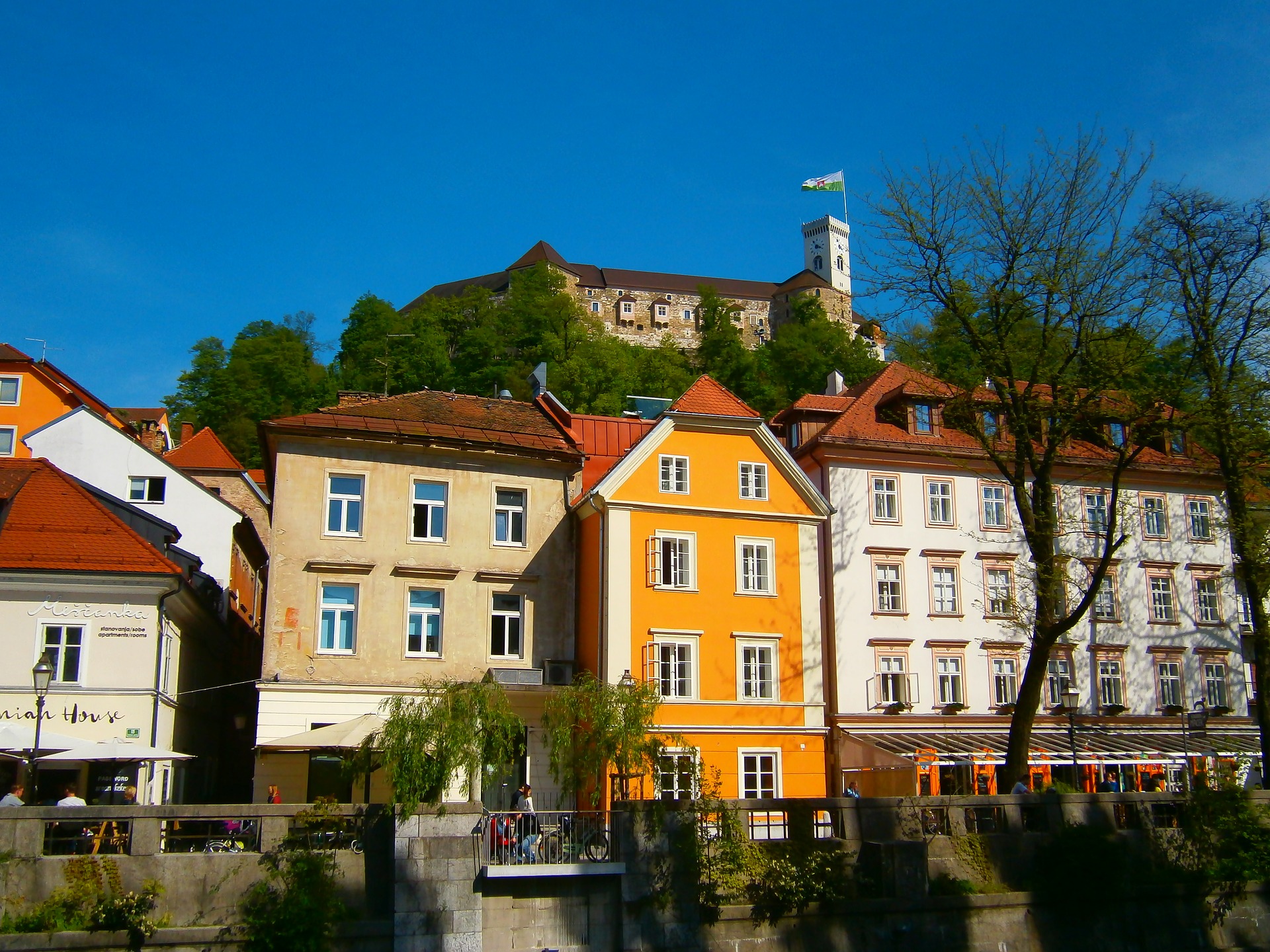 Visit the Ljubljana Castle with a funicular